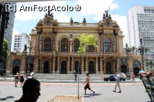 [P49] Sao Paulo, Teatro Municipal mai mic decât Opera Garnier din Paris » foto by mprofeanu
 - 
<span class="allrVoted glyphicon glyphicon-heart hidden" id="av1052740"></span>
<a class="m-l-10 hidden" id="sv1052740" onclick="voting_Foto_DelVot(,1052740,15313)" role="button">șterge vot <span class="glyphicon glyphicon-remove"></span></a>
<a id="v91052740" class=" c-red"  onclick="voting_Foto_SetVot(1052740)" role="button"><span class="glyphicon glyphicon-heart-empty"></span> <b>LIKE</b> = Votează poza</a> <img class="hidden"  id="f1052740W9" src="/imagini/loader.gif" border="0" /><span class="AjErrMes hidden" id="e1052740ErM"></span>