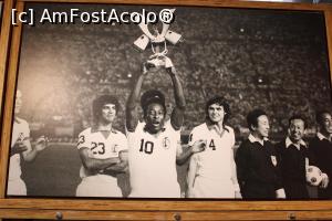 [P60] Santos, Museu Pelé, 1 octombrie 1977, ultimul FC Santos - Cosmos, 1 - 2 » foto by mprofeanu
 - 
<span class="allrVoted glyphicon glyphicon-heart hidden" id="av1089366"></span>
<a class="m-l-10 hidden" id="sv1089366" onclick="voting_Foto_DelVot(,1089366,15313)" role="button">șterge vot <span class="glyphicon glyphicon-remove"></span></a>
<a id="v91089366" class=" c-red"  onclick="voting_Foto_SetVot(1089366)" role="button"><span class="glyphicon glyphicon-heart-empty"></span> <b>LIKE</b> = Votează poza</a> <img class="hidden"  id="f1089366W9" src="/imagini/loader.gif" border="0" /><span class="AjErrMes hidden" id="e1089366ErM"></span>