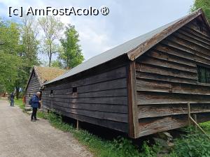 [P55] Oslo, Norsk Folkemuseum, Zona  Sunnfjord și Nordfjord, Casă și Casă de oaspeți din Ytre Sæle, Sunnfjord, 1650-1700 » foto by mprofeanu
 - 
<span class="allrVoted glyphicon glyphicon-heart hidden" id="av1517164"></span>
<a class="m-l-10 hidden" id="sv1517164" onclick="voting_Foto_DelVot(,1517164,15474)" role="button">șterge vot <span class="glyphicon glyphicon-remove"></span></a>
<a id="v91517164" class=" c-red"  onclick="voting_Foto_SetVot(1517164)" role="button"><span class="glyphicon glyphicon-heart-empty"></span> <b>LIKE</b> = Votează poza</a> <img class="hidden"  id="f1517164W9" src="/imagini/loader.gif" border="0" /><span class="AjErrMes hidden" id="e1517164ErM"></span>