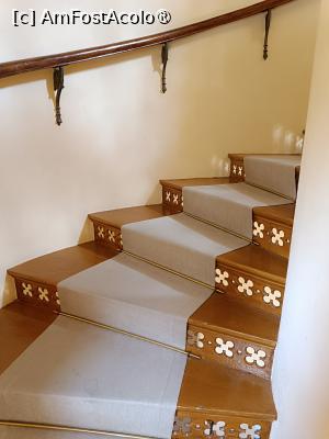 [P17] Oslo, Oscarshall, Scara spre Etajul 1 » foto by mprofeanu
 - 
<span class="allrVoted glyphicon glyphicon-heart hidden" id="av1523555"></span>
<a class="m-l-10 hidden" id="sv1523555" onclick="voting_Foto_DelVot(,1523555,15474)" role="button">șterge vot <span class="glyphicon glyphicon-remove"></span></a>
<a id="v91523555" class=" c-red"  onclick="voting_Foto_SetVot(1523555)" role="button"><span class="glyphicon glyphicon-heart-empty"></span> <b>LIKE</b> = Votează poza</a> <img class="hidden"  id="f1523555W9" src="/imagini/loader.gif" border="0" /><span class="AjErrMes hidden" id="e1523555ErM"></span>