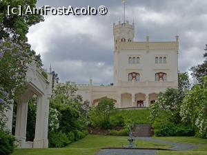 [P45] Oslo, Oscarshall văzut din Parc, urcăm și vom pleca... » foto by mprofeanu
 - 
<span class="allrVoted glyphicon glyphicon-heart hidden" id="av1523583"></span>
<a class="m-l-10 hidden" id="sv1523583" onclick="voting_Foto_DelVot(,1523583,15474)" role="button">șterge vot <span class="glyphicon glyphicon-remove"></span></a>
<a id="v91523583" class=" c-red"  onclick="voting_Foto_SetVot(1523583)" role="button"><span class="glyphicon glyphicon-heart-empty"></span> <b>LIKE</b> = Votează poza</a> <img class="hidden"  id="f1523583W9" src="/imagini/loader.gif" border="0" /><span class="AjErrMes hidden" id="e1523583ErM"></span>