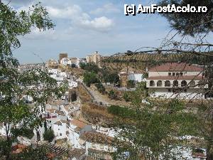 [P08] Minunatul Setenil de las Bodegas » foto by AlinaP*
 - 
<span class="allrVoted glyphicon glyphicon-heart hidden" id="av475652"></span>
<a class="m-l-10 hidden" id="sv475652" onclick="voting_Foto_DelVot(,475652,15587)" role="button">șterge vot <span class="glyphicon glyphicon-remove"></span></a>
<a id="v9475652" class=" c-red"  onclick="voting_Foto_SetVot(475652)" role="button"><span class="glyphicon glyphicon-heart-empty"></span> <b>LIKE</b> = Votează poza</a> <img class="hidden"  id="f475652W9" src="/imagini/loader.gif" border="0" /><span class="AjErrMes hidden" id="e475652ErM"></span>