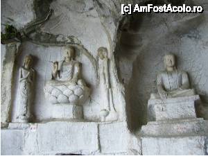 [P12] Sfintii sculptati in peretele grotei » foto by cdiana
 - 
<span class="allrVoted glyphicon glyphicon-heart hidden" id="av478090"></span>
<a class="m-l-10 hidden" id="sv478090" onclick="voting_Foto_DelVot(,478090,15634)" role="button">șterge vot <span class="glyphicon glyphicon-remove"></span></a>
<a id="v9478090" class=" c-red"  onclick="voting_Foto_SetVot(478090)" role="button"><span class="glyphicon glyphicon-heart-empty"></span> <b>LIKE</b> = Votează poza</a> <img class="hidden"  id="f478090W9" src="/imagini/loader.gif" border="0" /><span class="AjErrMes hidden" id="e478090ErM"></span>