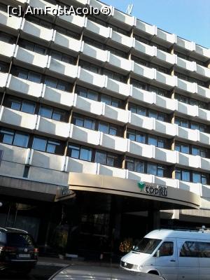 [P01] Chișinău - Hotel Codru, locație de cazare amplasată în orașul vechi.  » foto by iulianic
 - 
<span class="allrVoted glyphicon glyphicon-heart hidden" id="av717540"></span>
<a class="m-l-10 hidden" id="sv717540" onclick="voting_Foto_DelVot(,717540,15636)" role="button">șterge vot <span class="glyphicon glyphicon-remove"></span></a>
<a id="v9717540" class=" c-red"  onclick="voting_Foto_SetVot(717540)" role="button"><span class="glyphicon glyphicon-heart-empty"></span> <b>LIKE</b> = Votează poza</a> <img class="hidden"  id="f717540W9" src="/imagini/loader.gif" border="0" /><span class="AjErrMes hidden" id="e717540ErM"></span>