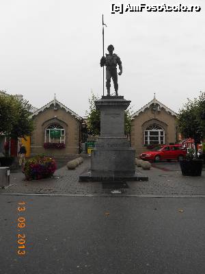 [P16] Irlanda, Wexford; statuia lui Oliver Sheppard din Bullring Market » foto by Diaura*
 - 
<span class="allrVoted glyphicon glyphicon-heart hidden" id="av483634"></span>
<a class="m-l-10 hidden" id="sv483634" onclick="voting_Foto_DelVot(,483634,15753)" role="button">șterge vot <span class="glyphicon glyphicon-remove"></span></a>
<a id="v9483634" class=" c-red"  onclick="voting_Foto_SetVot(483634)" role="button"><span class="glyphicon glyphicon-heart-empty"></span> <b>LIKE</b> = Votează poza</a> <img class="hidden"  id="f483634W9" src="/imagini/loader.gif" border="0" /><span class="AjErrMes hidden" id="e483634ErM"></span>