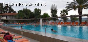 [P27] Piscină » foto by irinad
 - 
<span class="allrVoted glyphicon glyphicon-heart hidden" id="av1124480"></span>
<a class="m-l-10 hidden" id="sv1124480" onclick="voting_Foto_DelVot(,1124480,15802)" role="button">șterge vot <span class="glyphicon glyphicon-remove"></span></a>
<a id="v91124480" class=" c-red"  onclick="voting_Foto_SetVot(1124480)" role="button"><span class="glyphicon glyphicon-heart-empty"></span> <b>LIKE</b> = Votează poza</a> <img class="hidden"  id="f1124480W9" src="/imagini/loader.gif" border="0" /><span class="AjErrMes hidden" id="e1124480ErM"></span>