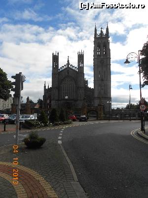 [P08] Irlanda, Dundalk, cea mai frumoasa si eleganta catedrala din oras; Saint Patrick’s Cathedral.  » foto by Diaura*
 - 
<span class="allrVoted glyphicon glyphicon-heart hidden" id="av487504"></span>
<a class="m-l-10 hidden" id="sv487504" onclick="voting_Foto_DelVot(,487504,15841)" role="button">șterge vot <span class="glyphicon glyphicon-remove"></span></a>
<a id="v9487504" class=" c-red"  onclick="voting_Foto_SetVot(487504)" role="button"><span class="glyphicon glyphicon-heart-empty"></span> <b>LIKE</b> = Votează poza</a> <img class="hidden"  id="f487504W9" src="/imagini/loader.gif" border="0" /><span class="AjErrMes hidden" id="e487504ErM"></span>