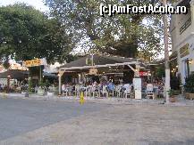 [P08] se lasa seara si lumea incepe sa iasa la taverne » foto by mulinita
 - 
<span class="allrVoted glyphicon glyphicon-heart hidden" id="av490500"></span>
<a class="m-l-10 hidden" id="sv490500" onclick="voting_Foto_DelVot(,490500,15927)" role="button">șterge vot <span class="glyphicon glyphicon-remove"></span></a>
<a id="v9490500" class=" c-red"  onclick="voting_Foto_SetVot(490500)" role="button"><span class="glyphicon glyphicon-heart-empty"></span> <b>LIKE</b> = Votează poza</a> <img class="hidden"  id="f490500W9" src="/imagini/loader.gif" border="0" /><span class="AjErrMes hidden" id="e490500ErM"></span>