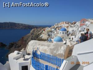 P16 [SEP-2016] Santorini - Cupole rotunde și albastre, simbol al insulei. 