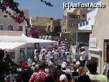 [P04] OIia: Asta se intimpla daca vizitezi Santorini in plin sezon si la ora de varf » foto by argemi*
 - 
<span class="allrVoted glyphicon glyphicon-heart hidden" id="av264276"></span>
<a class="m-l-10 hidden" id="sv264276" onclick="voting_Foto_DelVot(,264276,16213)" role="button">șterge vot <span class="glyphicon glyphicon-remove"></span></a>
<a id="v9264276" class=" c-red"  onclick="voting_Foto_SetVot(264276)" role="button"><span class="glyphicon glyphicon-heart-empty"></span> <b>LIKE</b> = Votează poza</a> <img class="hidden"  id="f264276W9" src="/imagini/loader.gif" border="0" /><span class="AjErrMes hidden" id="e264276ErM"></span>