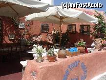 [P08] Oia: Cafenea la 'Drumul mare' » foto by argemi*
 - 
<span class="allrVoted glyphicon glyphicon-heart hidden" id="av264289"></span>
<a class="m-l-10 hidden" id="sv264289" onclick="voting_Foto_DelVot(,264289,16213)" role="button">șterge vot <span class="glyphicon glyphicon-remove"></span></a>
<a id="v9264289" class=" c-red"  onclick="voting_Foto_SetVot(264289)" role="button"><span class="glyphicon glyphicon-heart-empty"></span> <b>LIKE</b> = Votează poza</a> <img class="hidden"  id="f264289W9" src="/imagini/loader.gif" border="0" /><span class="AjErrMes hidden" id="e264289ErM"></span>