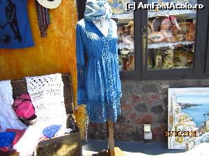 [P11] Boutiq cu haine » foto by marsus
 - 
<span class="allrVoted glyphicon glyphicon-heart hidden" id="av533803"></span>
<a class="m-l-10 hidden" id="sv533803" onclick="voting_Foto_DelVot(,533803,16213)" role="button">șterge vot <span class="glyphicon glyphicon-remove"></span></a>
<a id="v9533803" class=" c-red"  onclick="voting_Foto_SetVot(533803)" role="button"><span class="glyphicon glyphicon-heart-empty"></span> <b>LIKE</b> = Votează poza</a> <img class="hidden"  id="f533803W9" src="/imagini/loader.gif" border="0" /><span class="AjErrMes hidden" id="e533803ErM"></span>