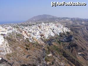 [P15] Capitala insulei, orasul Thira » foto by corinka
 - 
<span class="allrVoted glyphicon glyphicon-heart hidden" id="av456955"></span>
<a class="m-l-10 hidden" id="sv456955" onclick="voting_Foto_DelVot(,456955,16213)" role="button">șterge vot <span class="glyphicon glyphicon-remove"></span></a>
<a id="v9456955" class=" c-red"  onclick="voting_Foto_SetVot(456955)" role="button"><span class="glyphicon glyphicon-heart-empty"></span> <b>LIKE</b> = Votează poza</a> <img class="hidden"  id="f456955W9" src="/imagini/loader.gif" border="0" /><span class="AjErrMes hidden" id="e456955ErM"></span>