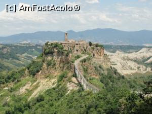 [P01] Civita di Bagnoregio - cam rămâi fără cuvinte » foto by RoxanaGRS
 - 
<span class="allrVoted glyphicon glyphicon-heart hidden" id="av993336"></span>
<a class="m-l-10 hidden" id="sv993336" onclick="voting_Foto_DelVot(,993336,16281)" role="button">șterge vot <span class="glyphicon glyphicon-remove"></span></a>
<a id="v9993336" class=" c-red"  onclick="voting_Foto_SetVot(993336)" role="button"><span class="glyphicon glyphicon-heart-empty"></span> <b>LIKE</b> = Votează poza</a> <img class="hidden"  id="f993336W9" src="/imagini/loader.gif" border="0" /><span class="AjErrMes hidden" id="e993336ErM"></span>