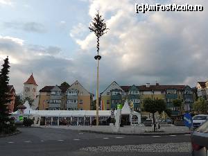 [P06] Seeboden piata centrala, cortul este instalat cu prilejul festivitatilor cu ocazia ridicarii 'Bradului de 1 Mai' » foto by claudiu 71
 - 
<span class="allrVoted glyphicon glyphicon-heart hidden" id="av510171"></span>
<a class="m-l-10 hidden" id="sv510171" onclick="voting_Foto_DelVot(,510171,16402)" role="button">șterge vot <span class="glyphicon glyphicon-remove"></span></a>
<a id="v9510171" class=" c-red"  onclick="voting_Foto_SetVot(510171)" role="button"><span class="glyphicon glyphicon-heart-empty"></span> <b>LIKE</b> = Votează poza</a> <img class="hidden"  id="f510171W9" src="/imagini/loader.gif" border="0" /><span class="AjErrMes hidden" id="e510171ErM"></span>