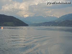 [P09] Lacul si muntii vazut de pe vapor » foto by claudiu 71
 - 
<span class="allrVoted glyphicon glyphicon-heart hidden" id="av510179"></span>
<a class="m-l-10 hidden" id="sv510179" onclick="voting_Foto_DelVot(,510179,16402)" role="button">șterge vot <span class="glyphicon glyphicon-remove"></span></a>
<a id="v9510179" class=" c-red"  onclick="voting_Foto_SetVot(510179)" role="button"><span class="glyphicon glyphicon-heart-empty"></span> <b>LIKE</b> = Votează poza</a> <img class="hidden"  id="f510179W9" src="/imagini/loader.gif" border="0" /><span class="AjErrMes hidden" id="e510179ErM"></span>