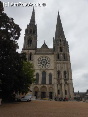 [P02] Chartres - Catedrala Notre-Dame de Chartres. » foto by iulianic
 - 
<span class="allrVoted glyphicon glyphicon-heart hidden" id="av1441111"></span>
<a class="m-l-10 hidden" id="sv1441111" onclick="voting_Foto_DelVot(,1441111,16471)" role="button">șterge vot <span class="glyphicon glyphicon-remove"></span></a>
<a id="v91441111" class=" c-red"  onclick="voting_Foto_SetVot(1441111)" role="button"><span class="glyphicon glyphicon-heart-empty"></span> <b>LIKE</b> = Votează poza</a> <img class="hidden"  id="f1441111W9" src="/imagini/loader.gif" border="0" /><span class="AjErrMes hidden" id="e1441111ErM"></span>