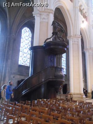 [P29] Chartres - Catedrala Notre-Dame de Chartres. Interior. » foto by iulianic
 - 
<span class="allrVoted glyphicon glyphicon-heart hidden" id="av1441138"></span>
<a class="m-l-10 hidden" id="sv1441138" onclick="voting_Foto_DelVot(,1441138,16471)" role="button">șterge vot <span class="glyphicon glyphicon-remove"></span></a>
<a id="v91441138" class=" c-red"  onclick="voting_Foto_SetVot(1441138)" role="button"><span class="glyphicon glyphicon-heart-empty"></span> <b>LIKE</b> = Votează poza</a> <img class="hidden"  id="f1441138W9" src="/imagini/loader.gif" border="0" /><span class="AjErrMes hidden" id="e1441138ErM"></span>