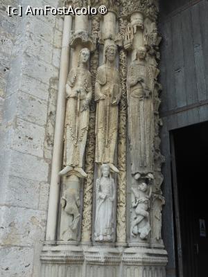 [P07] Chartres - Catedrala Notre-Dame de Chartres. Decorațiuni ale fațadei vestice. » foto by iulianic
 - 
<span class="allrVoted glyphicon glyphicon-heart hidden" id="av1441116"></span>
<a class="m-l-10 hidden" id="sv1441116" onclick="voting_Foto_DelVot(,1441116,16471)" role="button">șterge vot <span class="glyphicon glyphicon-remove"></span></a>
<a id="v91441116" class=" c-red"  onclick="voting_Foto_SetVot(1441116)" role="button"><span class="glyphicon glyphicon-heart-empty"></span> <b>LIKE</b> = Votează poza</a> <img class="hidden"  id="f1441116W9" src="/imagini/loader.gif" border="0" /><span class="AjErrMes hidden" id="e1441116ErM"></span>