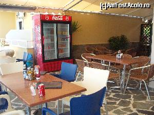 [P34] Loc de servit masa la restaurantul mic » foto by maria55 †
 - 
<span class="allrVoted glyphicon glyphicon-heart hidden" id="av513154"></span>
<a class="m-l-10 hidden" id="sv513154" onclick="voting_Foto_DelVot(,513154,16476)" role="button">șterge vot <span class="glyphicon glyphicon-remove"></span></a>
<a id="v9513154" class=" c-red"  onclick="voting_Foto_SetVot(513154)" role="button"><span class="glyphicon glyphicon-heart-empty"></span> <b>LIKE</b> = Votează poza</a> <img class="hidden"  id="f513154W9" src="/imagini/loader.gif" border="0" /><span class="AjErrMes hidden" id="e513154ErM"></span>