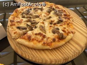 [P68] Rixos Sharm - O alegere excelentă - pizza la snack » foto by nicole33
 - 
<span class="allrVoted glyphicon glyphicon-heart hidden" id="av1235495"></span>
<a class="m-l-10 hidden" id="sv1235495" onclick="voting_Foto_DelVot(,1235495,16490)" role="button">șterge vot <span class="glyphicon glyphicon-remove"></span></a>
<a id="v91235495" class=" c-red"  onclick="voting_Foto_SetVot(1235495)" role="button"><span class="glyphicon glyphicon-heart-empty"></span> <b>LIKE</b> = Votează poza</a> <img class="hidden"  id="f1235495W9" src="/imagini/loader.gif" border="0" /><span class="AjErrMes hidden" id="e1235495ErM"></span>