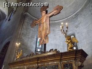 [P07] Lucca, Italia. Biserica San Michele in Foro. Crucifixul din sec. al XII-lea. » foto by mihaelavoicu
 - 
<span class="allrVoted glyphicon glyphicon-heart hidden" id="av1229515"></span>
<a class="m-l-10 hidden" id="sv1229515" onclick="voting_Foto_DelVot(,1229515,16529)" role="button">șterge vot <span class="glyphicon glyphicon-remove"></span></a>
<a id="v91229515" class=" c-red"  onclick="voting_Foto_SetVot(1229515)" role="button"><span class="glyphicon glyphicon-heart-empty"></span> <b>LIKE</b> = Votează poza</a> <img class="hidden"  id="f1229515W9" src="/imagini/loader.gif" border="0" /><span class="AjErrMes hidden" id="e1229515ErM"></span>