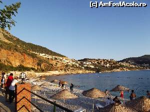 [P24] Plaja publica din Kalkan, aproape de apus » foto by irinad
 - 
<span class="allrVoted glyphicon glyphicon-heart hidden" id="av519615"></span>
<a class="m-l-10 hidden" id="sv519615" onclick="voting_Foto_DelVot(,519615,16656)" role="button">șterge vot <span class="glyphicon glyphicon-remove"></span></a>
<a id="v9519615" class=" c-red"  onclick="voting_Foto_SetVot(519615)" role="button"><span class="glyphicon glyphicon-heart-empty"></span> <b>LIKE</b> = Votează poza</a> <img class="hidden"  id="f519615W9" src="/imagini/loader.gif" border="0" /><span class="AjErrMes hidden" id="e519615ErM"></span>