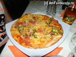 [P34] Pizza 'El Greco'... mama mama... ce bunaciune!  » foto by ileanaxperta*
 - 
<span class="allrVoted glyphicon glyphicon-heart hidden" id="av353683"></span>
<a class="m-l-10 hidden" id="sv353683" onclick="voting_Foto_DelVot(,353683,16678)" role="button">șterge vot <span class="glyphicon glyphicon-remove"></span></a>
<a id="v9353683" class=" c-red"  onclick="voting_Foto_SetVot(353683)" role="button"><span class="glyphicon glyphicon-heart-empty"></span> <b>LIKE</b> = Votează poza</a> <img class="hidden"  id="f353683W9" src="/imagini/loader.gif" border="0" /><span class="AjErrMes hidden" id="e353683ErM"></span>