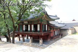 [P13] Seoul, Palatul Cheangdeok, superb » foto by mprofeanu
 - 
<span class="allrVoted glyphicon glyphicon-heart hidden" id="av791205"></span>
<a class="m-l-10 hidden" id="sv791205" onclick="voting_Foto_DelVot(,791205,16707)" role="button">șterge vot <span class="glyphicon glyphicon-remove"></span></a>
<a id="v9791205" class=" c-red"  onclick="voting_Foto_SetVot(791205)" role="button"><span class="glyphicon glyphicon-heart-empty"></span> <b>LIKE</b> = Votează poza</a> <img class="hidden"  id="f791205W9" src="/imagini/loader.gif" border="0" /><span class="AjErrMes hidden" id="e791205ErM"></span>