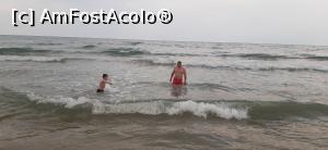 [P13] Baie pe inserat » foto by raluca banu
 - 
<span class="allrVoted glyphicon glyphicon-heart hidden" id="av1377116"></span>
<a class="m-l-10 hidden" id="sv1377116" onclick="voting_Foto_DelVot(,1377116,16714)" role="button">șterge vot <span class="glyphicon glyphicon-remove"></span></a>
<a id="v91377116" class=" c-red"  onclick="voting_Foto_SetVot(1377116)" role="button"><span class="glyphicon glyphicon-heart-empty"></span> <b>LIKE</b> = Votează poza</a> <img class="hidden"  id="f1377116W9" src="/imagini/loader.gif" border="0" /><span class="AjErrMes hidden" id="e1377116ErM"></span>