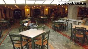 [P03] Holidays in Evia Beach Hotel - The Kamares Coffee Shop » foto by danoradea
 - 
<span class="allrVoted glyphicon glyphicon-heart hidden" id="av663671"></span>
<a class="m-l-10 hidden" id="sv663671" onclick="voting_Foto_DelVot(,663671,16766)" role="button">șterge vot <span class="glyphicon glyphicon-remove"></span></a>
<a id="v9663671" class=" c-red"  onclick="voting_Foto_SetVot(663671)" role="button"><span class="glyphicon glyphicon-heart-empty"></span> <b>LIKE</b> = Votează poza</a> <img class="hidden"  id="f663671W9" src="/imagini/loader.gif" border="0" /><span class="AjErrMes hidden" id="e663671ErM"></span>