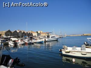 [P12] Chania, portul venețian. » foto by maryka
 - 
<span class="allrVoted glyphicon glyphicon-heart hidden" id="av1201941"></span>
<a class="m-l-10 hidden" id="sv1201941" onclick="voting_Foto_DelVot(,1201941,16947)" role="button">șterge vot <span class="glyphicon glyphicon-remove"></span></a>
<a id="v91201941" class=" c-red"  onclick="voting_Foto_SetVot(1201941)" role="button"><span class="glyphicon glyphicon-heart-empty"></span> <b>LIKE</b> = Votează poza</a> <img class="hidden"  id="f1201941W9" src="/imagini/loader.gif" border="0" /><span class="AjErrMes hidden" id="e1201941ErM"></span>