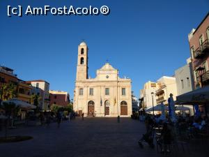 [P30] Chania, Plateia Athinagora, Catedrala Trimartiri. » foto by maryka
 - 
<span class="allrVoted glyphicon glyphicon-heart hidden" id="av1201959"></span>
<a class="m-l-10 hidden" id="sv1201959" onclick="voting_Foto_DelVot(,1201959,16947)" role="button">șterge vot <span class="glyphicon glyphicon-remove"></span></a>
<a id="v91201959" class=" c-red"  onclick="voting_Foto_SetVot(1201959)" role="button"><span class="glyphicon glyphicon-heart-empty"></span> <b>LIKE</b> = Votează poza</a> <img class="hidden"  id="f1201959W9" src="/imagini/loader.gif" border="0" /><span class="AjErrMes hidden" id="e1201959ErM"></span>