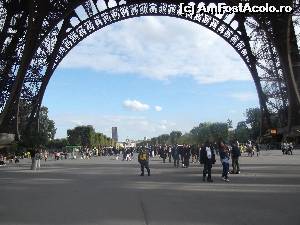 [P39] Tour Eiffel » foto by Tudor-Cristian
 - 
<span class="allrVoted glyphicon glyphicon-heart hidden" id="av669943"></span>
<a class="m-l-10 hidden" id="sv669943" onclick="voting_Foto_DelVot(,669943,17056)" role="button">șterge vot <span class="glyphicon glyphicon-remove"></span></a>
<a id="v9669943" class=" c-red"  onclick="voting_Foto_SetVot(669943)" role="button"><span class="glyphicon glyphicon-heart-empty"></span> <b>LIKE</b> = Votează poza</a> <img class="hidden"  id="f669943W9" src="/imagini/loader.gif" border="0" /><span class="AjErrMes hidden" id="e669943ErM"></span>