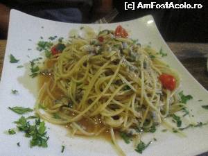 [P19] Spaghete cu vongole - Time Out, Buggiba » foto by krondia*
 - 
<span class="allrVoted glyphicon glyphicon-heart hidden" id="av542355"></span>
<a class="m-l-10 hidden" id="sv542355" onclick="voting_Foto_DelVot(,542355,17115)" role="button">șterge vot <span class="glyphicon glyphicon-remove"></span></a>
<a id="v9542355" class=" c-red"  onclick="voting_Foto_SetVot(542355)" role="button"><span class="glyphicon glyphicon-heart-empty"></span> <b>LIKE</b> = Votează poza</a> <img class="hidden"  id="f542355W9" src="/imagini/loader.gif" border="0" /><span class="AjErrMes hidden" id="e542355ErM"></span>