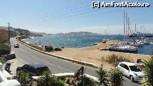 [P04] Se vede soseaua ce duce spre sud in Mykonos Town, aflat la 1,5-2 km.  » foto by zuftim
 - 
<span class="allrVoted glyphicon glyphicon-heart hidden" id="av544249"></span>
<a class="m-l-10 hidden" id="sv544249" onclick="voting_Foto_DelVot(,544249,17171)" role="button">șterge vot <span class="glyphicon glyphicon-remove"></span></a>
<a id="v9544249" class=" c-red"  onclick="voting_Foto_SetVot(544249)" role="button"><span class="glyphicon glyphicon-heart-empty"></span> <b>LIKE</b> = Votează poza</a> <img class="hidden"  id="f544249W9" src="/imagini/loader.gif" border="0" /><span class="AjErrMes hidden" id="e544249ErM"></span>