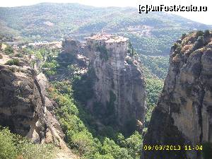 [P37] In sfarsit Meteora. 
Ceva unic in lume - pur si simplu iti da fiori.  » foto by Mena
 - 
<span class="allrVoted glyphicon glyphicon-heart hidden" id="av546122"></span>
<a class="m-l-10 hidden" id="sv546122" onclick="voting_Foto_DelVot(,546122,17203)" role="button">șterge vot <span class="glyphicon glyphicon-remove"></span></a>
<a id="v9546122" class=" c-red"  onclick="voting_Foto_SetVot(546122)" role="button"><span class="glyphicon glyphicon-heart-empty"></span> <b>LIKE</b> = Votează poza</a> <img class="hidden"  id="f546122W9" src="/imagini/loader.gif" border="0" /><span class="AjErrMes hidden" id="e546122ErM"></span>