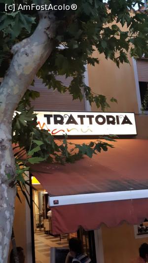 [P07] Trattoria Manu - Orosei » foto by BOGDAN DSN
 - 
<span class="allrVoted glyphicon glyphicon-heart hidden" id="av1148691"></span>
<a class="m-l-10 hidden" id="sv1148691" onclick="voting_Foto_DelVot(,1148691,17209)" role="button">șterge vot <span class="glyphicon glyphicon-remove"></span></a>
<a id="v91148691" class=" c-red"  onclick="voting_Foto_SetVot(1148691)" role="button"><span class="glyphicon glyphicon-heart-empty"></span> <b>LIKE</b> = Votează poza</a> <img class="hidden"  id="f1148691W9" src="/imagini/loader.gif" border="0" /><span class="AjErrMes hidden" id="e1148691ErM"></span>