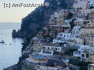 [P48] The icon view of Positano. » foto by Dănuț.Albu
 - 
<span class="allrVoted glyphicon glyphicon-heart hidden" id="av1372089"></span>
<a class="m-l-10 hidden" id="sv1372089" onclick="voting_Foto_DelVot(,1372089,17284)" role="button">șterge vot <span class="glyphicon glyphicon-remove"></span></a>
<a id="v91372089" class=" c-red"  onclick="voting_Foto_SetVot(1372089)" role="button"><span class="glyphicon glyphicon-heart-empty"></span> <b>LIKE</b> = Votează poza</a> <img class="hidden"  id="f1372089W9" src="/imagini/loader.gif" border="0" /><span class="AjErrMes hidden" id="e1372089ErM"></span>