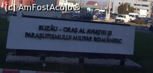 [P01] Buzău - oraș al aviației și parașutismului militar românesc » foto by Mioritik
 - 
<span class="allrVoted glyphicon glyphicon-heart hidden" id="av1348160"></span>
<a class="m-l-10 hidden" id="sv1348160" onclick="voting_Foto_DelVot(,1348160,17366)" role="button">șterge vot <span class="glyphicon glyphicon-remove"></span></a>
<a id="v91348160" class=" c-red"  onclick="voting_Foto_SetVot(1348160)" role="button"><span class="glyphicon glyphicon-heart-empty"></span> <b>LIKE</b> = Votează poza</a> <img class="hidden"  id="f1348160W9" src="/imagini/loader.gif" border="0" /><span class="AjErrMes hidden" id="e1348160ErM"></span>