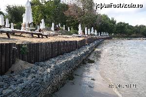 [P26] Aici se vede foarte clar că plaja a fost construită de cei de la Santa Marina » foto by vini
 - 
<span class="allrVoted glyphicon glyphicon-heart hidden" id="av554180"></span>
<a class="m-l-10 hidden" id="sv554180" onclick="voting_Foto_DelVot(,554180,17430)" role="button">șterge vot <span class="glyphicon glyphicon-remove"></span></a>
<a id="v9554180" class=" c-red"  onclick="voting_Foto_SetVot(554180)" role="button"><span class="glyphicon glyphicon-heart-empty"></span> <b>LIKE</b> = Votează poza</a> <img class="hidden"  id="f554180W9" src="/imagini/loader.gif" border="0" /><span class="AjErrMes hidden" id="e554180ErM"></span>