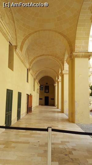 [P18] Culoarul de iesire » foto by adrianaglogo
 - 
<span class="allrVoted glyphicon glyphicon-heart hidden" id="av972966"></span>
<a class="m-l-10 hidden" id="sv972966" onclick="voting_Foto_DelVot(,972966,17454)" role="button">șterge vot <span class="glyphicon glyphicon-remove"></span></a>
<a id="v9972966" class=" c-red"  onclick="voting_Foto_SetVot(972966)" role="button"><span class="glyphicon glyphicon-heart-empty"></span> <b>LIKE</b> = Votează poza</a> <img class="hidden"  id="f972966W9" src="/imagini/loader.gif" border="0" /><span class="AjErrMes hidden" id="e972966ErM"></span>