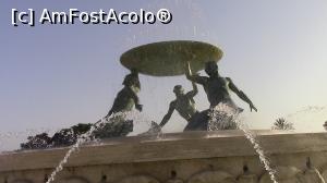 [P32] Fantana Tritonilor (zoom dinspre Poarta Vallettei). » foto by ovidiuyepi
 - 
<span class="allrVoted glyphicon glyphicon-heart hidden" id="av1231527"></span>
<a class="m-l-10 hidden" id="sv1231527" onclick="voting_Foto_DelVot(,1231527,17454)" role="button">șterge vot <span class="glyphicon glyphicon-remove"></span></a>
<a id="v91231527" class=" c-red"  onclick="voting_Foto_SetVot(1231527)" role="button"><span class="glyphicon glyphicon-heart-empty"></span> <b>LIKE</b> = Votează poza</a> <img class="hidden"  id="f1231527W9" src="/imagini/loader.gif" border="0" /><span class="AjErrMes hidden" id="e1231527ErM"></span>