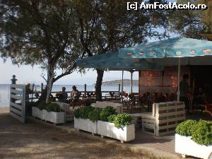 [P29] Taverna de la Assini Beach » foto by dana2104
 - 
<span class="allrVoted glyphicon glyphicon-heart hidden" id="av558504"></span>
<a class="m-l-10 hidden" id="sv558504" onclick="voting_Foto_DelVot(,558504,17502)" role="button">șterge vot <span class="glyphicon glyphicon-remove"></span></a>
<a id="v9558504" class=" c-red"  onclick="voting_Foto_SetVot(558504)" role="button"><span class="glyphicon glyphicon-heart-empty"></span> <b>LIKE</b> = Votează poza</a> <img class="hidden"  id="f558504W9" src="/imagini/loader.gif" border="0" /><span class="AjErrMes hidden" id="e558504ErM"></span>