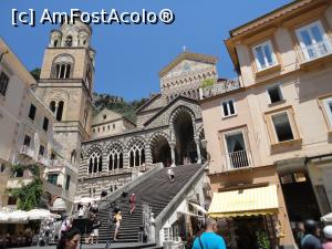 [P07] Piazza Duomo, Catedrala Sant' Andrea.  » foto by maryka
 - 
<span class="allrVoted glyphicon glyphicon-heart hidden" id="av1089312"></span>
<a class="m-l-10 hidden" id="sv1089312" onclick="voting_Foto_DelVot(,1089312,17505)" role="button">șterge vot <span class="glyphicon glyphicon-remove"></span></a>
<a id="v91089312" class=" c-red"  onclick="voting_Foto_SetVot(1089312)" role="button"><span class="glyphicon glyphicon-heart-empty"></span> <b>LIKE</b> = Votează poza</a> <img class="hidden"  id="f1089312W9" src="/imagini/loader.gif" border="0" /><span class="AjErrMes hidden" id="e1089312ErM"></span>