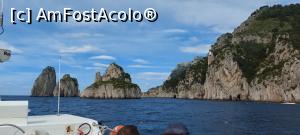 [P13] Faraglioni,  Capri. » foto by DanSta
 - 
<span class="allrVoted glyphicon glyphicon-heart hidden" id="av1365980"></span>
<a class="m-l-10 hidden" id="sv1365980" onclick="voting_Foto_DelVot(,1365980,17505)" role="button">șterge vot <span class="glyphicon glyphicon-remove"></span></a>
<a id="v91365980" class=" c-red"  onclick="voting_Foto_SetVot(1365980)" role="button"><span class="glyphicon glyphicon-heart-empty"></span> <b>LIKE</b> = Votează poza</a> <img class="hidden"  id="f1365980W9" src="/imagini/loader.gif" border="0" /><span class="AjErrMes hidden" id="e1365980ErM"></span>