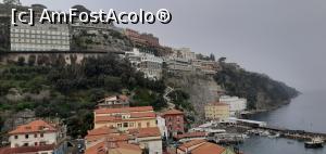 [P30] Sorrento: vedere spre Marina Grande » foto by irinad
 - 
<span class="allrVoted glyphicon glyphicon-heart hidden" id="av1156079"></span>
<a class="m-l-10 hidden" id="sv1156079" onclick="voting_Foto_DelVot(,1156079,17505)" role="button">șterge vot <span class="glyphicon glyphicon-remove"></span></a>
<a id="v91156079" class=" c-red"  onclick="voting_Foto_SetVot(1156079)" role="button"><span class="glyphicon glyphicon-heart-empty"></span> <b>LIKE</b> = Votează poza</a> <img class="hidden"  id="f1156079W9" src="/imagini/loader.gif" border="0" /><span class="AjErrMes hidden" id="e1156079ErM"></span>