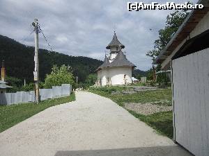 [P08] Biserica nouă » foto by Michi
 - 
<span class="allrVoted glyphicon glyphicon-heart hidden" id="av630003"></span>
<a class="m-l-10 hidden" id="sv630003" onclick="voting_Foto_DelVot(,630003,17524)" role="button">șterge vot <span class="glyphicon glyphicon-remove"></span></a>
<a id="v9630003" class=" c-red"  onclick="voting_Foto_SetVot(630003)" role="button"><span class="glyphicon glyphicon-heart-empty"></span> <b>LIKE</b> = Votează poza</a> <img class="hidden"  id="f630003W9" src="/imagini/loader.gif" border="0" /><span class="AjErrMes hidden" id="e630003ErM"></span>