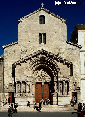 [P06] Arles Provence, Catedrala Saint Trophime » foto by Dan-Ioan
 - 
<span class="allrVoted glyphicon glyphicon-heart hidden" id="av559834"></span>
<a class="m-l-10 hidden" id="sv559834" onclick="voting_Foto_DelVot(,559834,17531)" role="button">șterge vot <span class="glyphicon glyphicon-remove"></span></a>
<a id="v9559834" class=" c-red"  onclick="voting_Foto_SetVot(559834)" role="button"><span class="glyphicon glyphicon-heart-empty"></span> <b>LIKE</b> = Votează poza</a> <img class="hidden"  id="f559834W9" src="/imagini/loader.gif" border="0" /><span class="AjErrMes hidden" id="e559834ErM"></span>