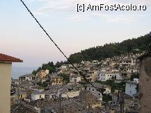 [P14] se intrezareste marea printre multitudinea de case » foto by helen39
 - 
<span class="allrVoted glyphicon glyphicon-heart hidden" id="av132170"></span>
<a class="m-l-10 hidden" id="sv132170" onclick="voting_Foto_DelVot(,132170,17592)" role="button">șterge vot <span class="glyphicon glyphicon-remove"></span></a>
<a id="v9132170" class=" c-red"  onclick="voting_Foto_SetVot(132170)" role="button"><span class="glyphicon glyphicon-heart-empty"></span> <b>LIKE</b> = Votează poza</a> <img class="hidden"  id="f132170W9" src="/imagini/loader.gif" border="0" /><span class="AjErrMes hidden" id="e132170ErM"></span>